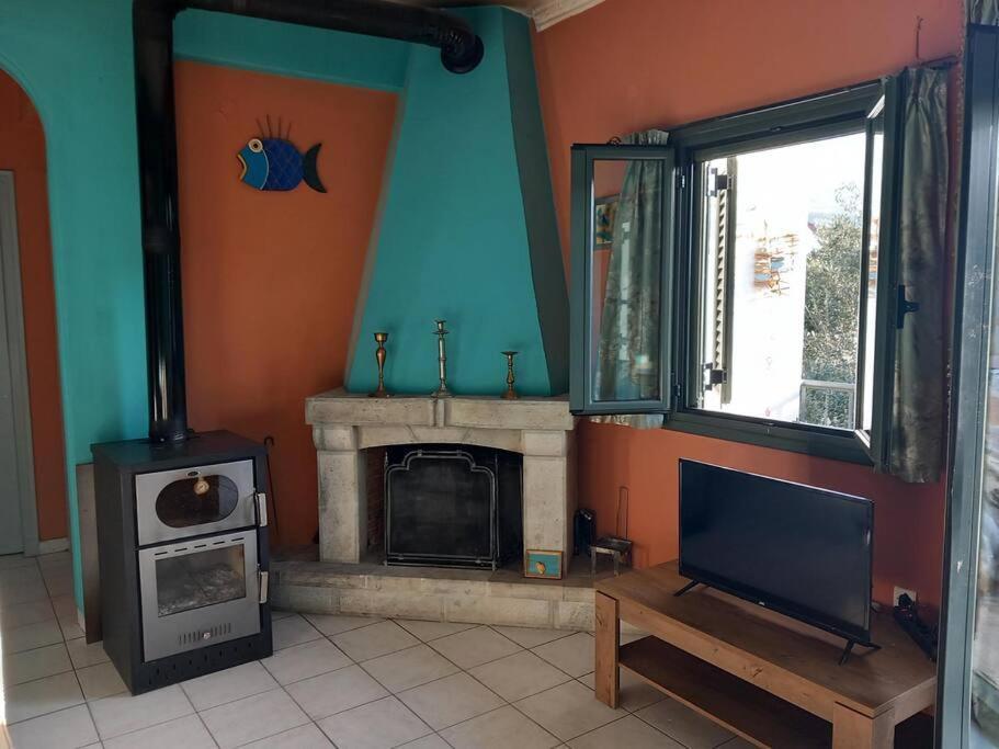 Stoupa Beachside Retro Apartment Exterior foto